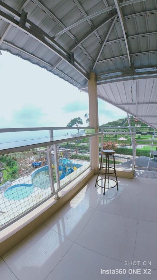 Pojok Kahyangan Homestay And Cabin Kejajar 外观 照片
