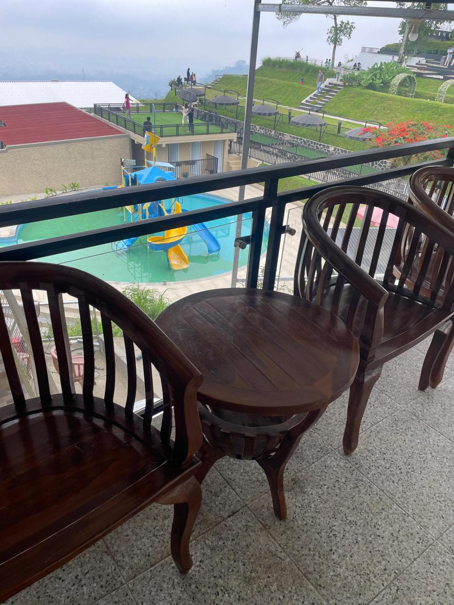 Pojok Kahyangan Homestay And Cabin Kejajar 外观 照片
